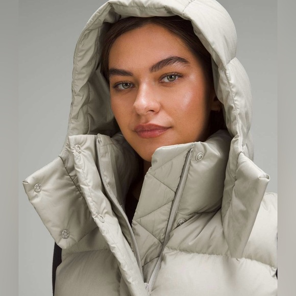 Lululemon Wunder Puff Super-Cropped Vest
Heathered Raw Linen 4 - Picture 12 of 13